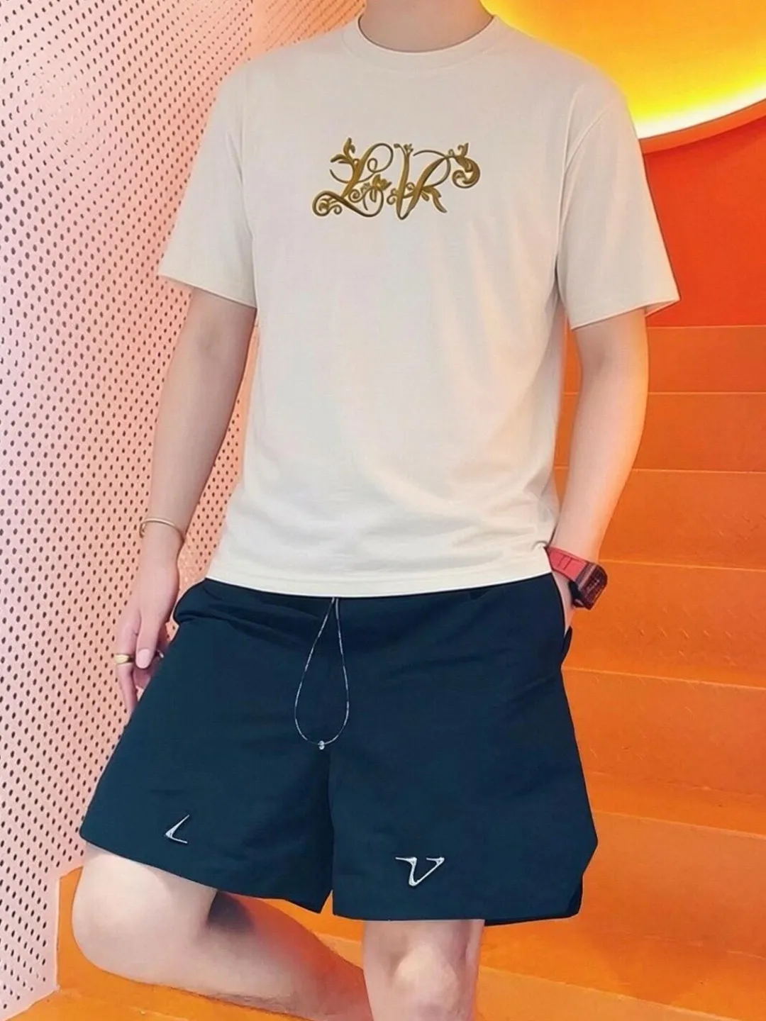 Louis Vuitton/Louis Vuitton gold flower signature embroidered short sleeves